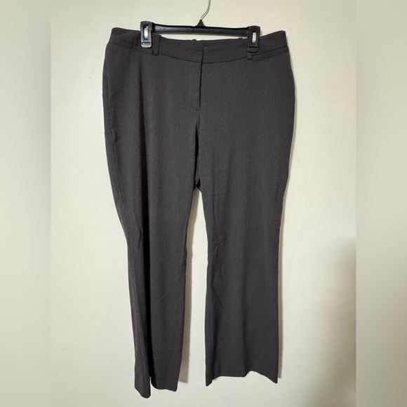 Ladies trousers - Picture 2 of 3